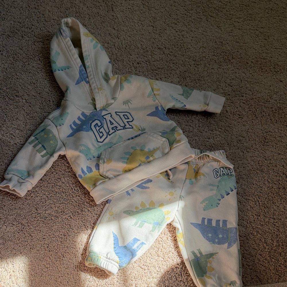 GAP baby Cream Hoodie & Joggers Set with Pastel Blue, Green & Yellow Dinosaurs